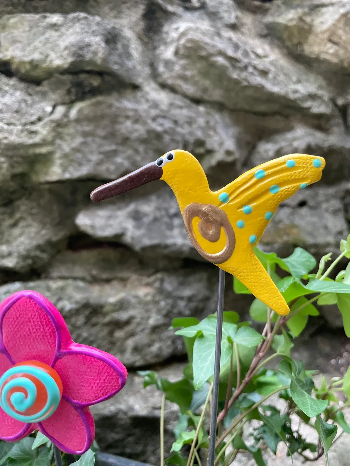 Hummingbird Garden Artistic Potted Plants