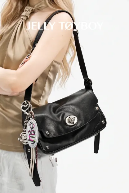 JellytoyboyUnbound | Soft Leather Shoulder Bag – Pillow Silhouette in Cream White | JELLYTOYBOY