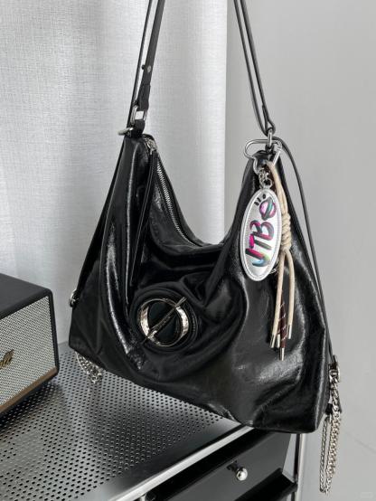 Null Set | Voyager Bag – Abstract Geometry Shoulder Bag in Glossy Black