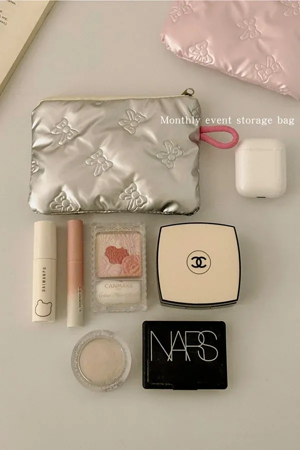 Ins Style Niche Cosmetic Bag Mini Portable Storage Pouch Cute Handheld Coin & Sanitary Napkin Bag for Women