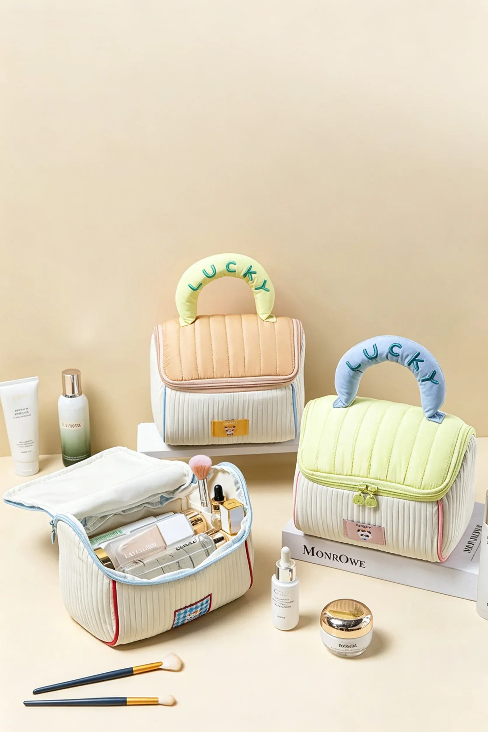 Cartoon House Cosmetic Bag Portable Soft Storage Pouch Large Capacity Cute Handheld Toiletry Bag for Travel