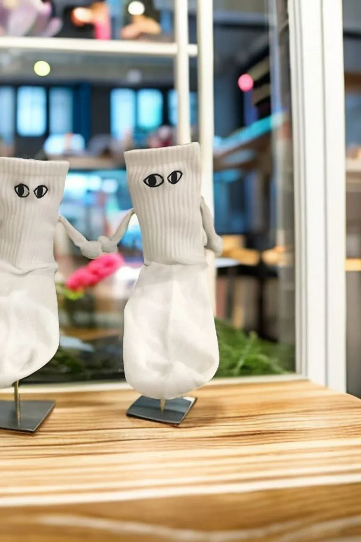 Cute Couple Holding Hands Magnetic Socks Matching Pair Gift Socks