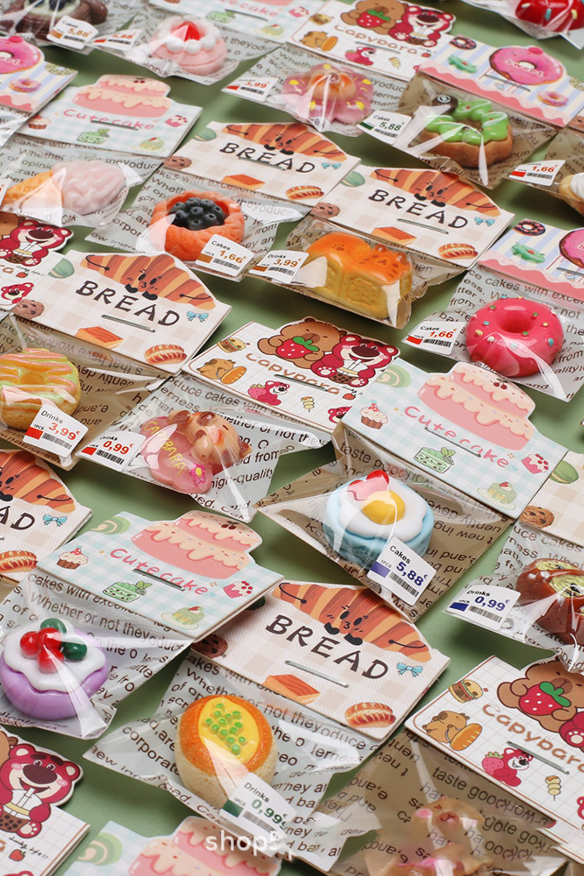 Mini Simulation Cake Bread Food Model Dollhouse Miniature with Header Card Pack