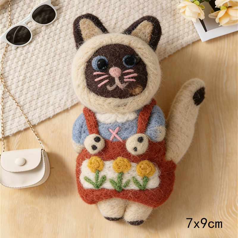 Cute Handmade Wool Felt Cat Doll Mini Ornament Daily Accessory
