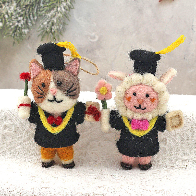 High-Looking Fashionable Wool Felt Doll Pendant Doctor Sheep Bachelor Cat Cartoon Doll Bag Hanging Decorative Key Accessories