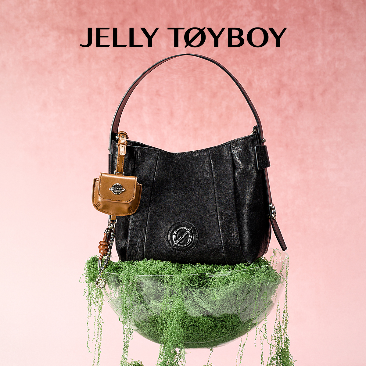 Regrow | Nova Bucket Bag – Cream Tan