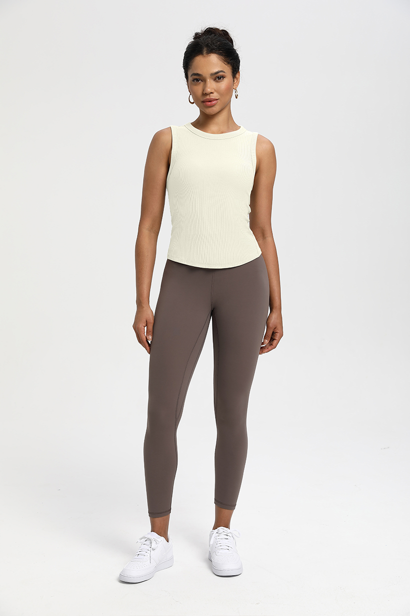 Women's Sleeveless Contrast Trim Tank Top - Ribbed, Slim Fit Athletic & Casual Wear