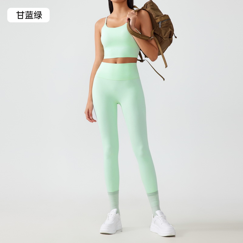 Women's Seamless Yoga Outfit Set - Spaghetti Strap Crop Top & High - Waisted Biker Shorts for Workout, Running, Fitness - Brown 