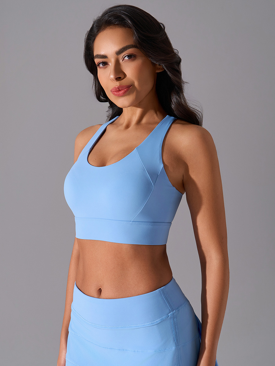 Women's Light Blue Sleeveless Sports Bra, Medium Support Yoga Activewear Top