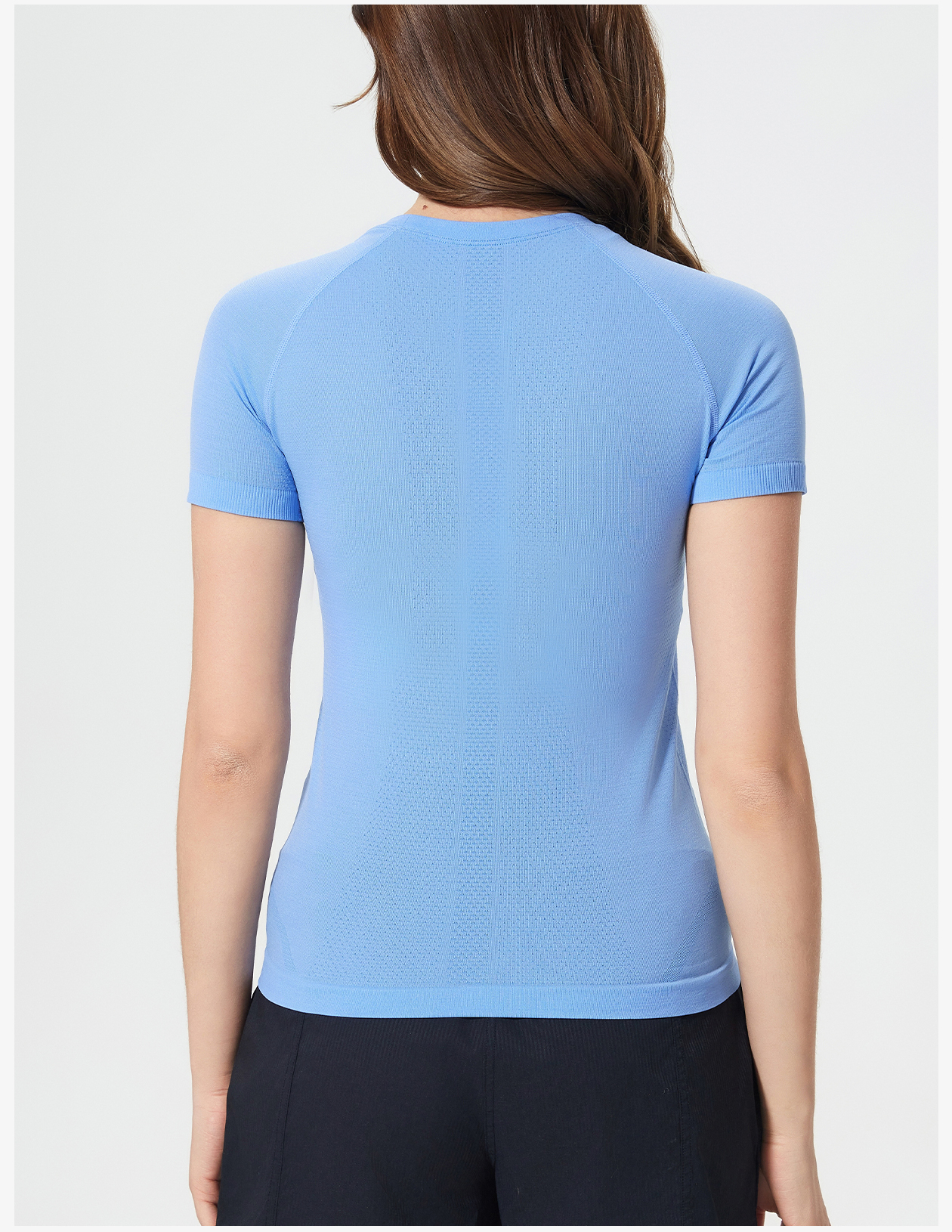 Women's Light Gray Short - Sleeve Seamless Workout Top, Breathable Athletic Shirt for Yoga & Fitness