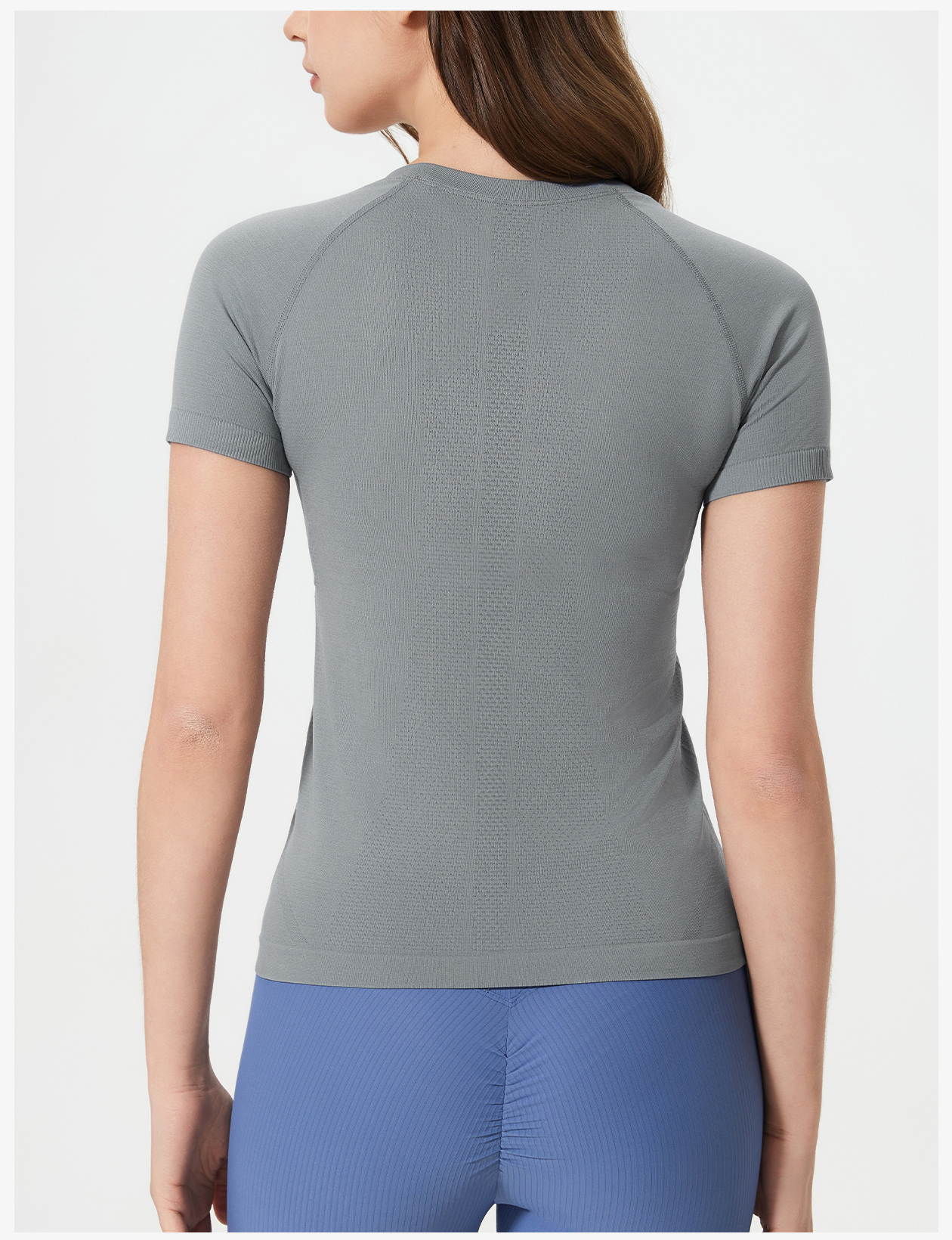 Women's Light Gray Short - Sleeve Seamless Workout Top, Breathable Athletic Shirt for Yoga & Fitness
