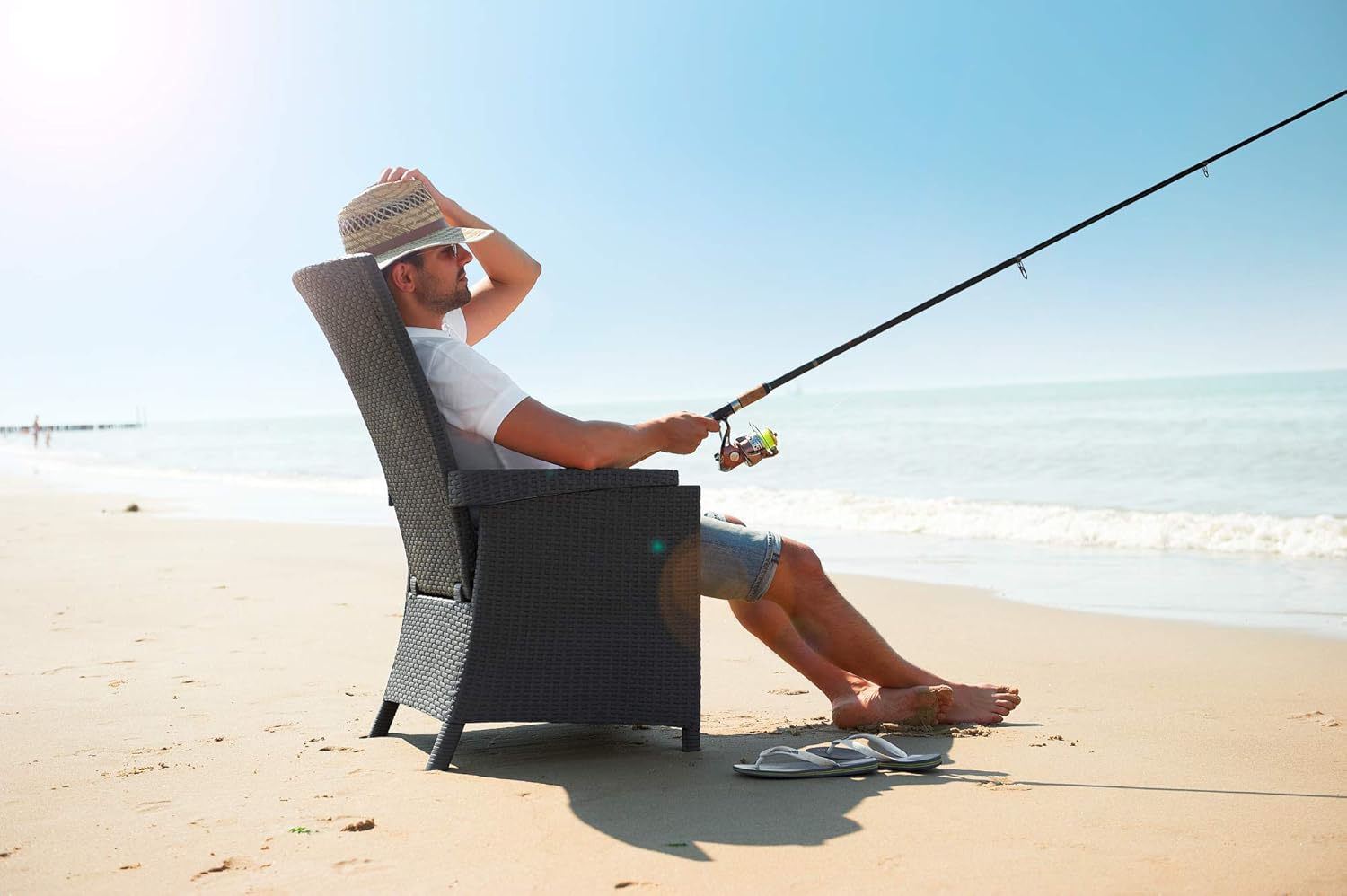 Zahradní křeslo , grafitová/cool grey, vč. sedáku, nastavitelné opěradlo zad, plast, plochý vzhled ratanu, 64 x 68 x 107 cm