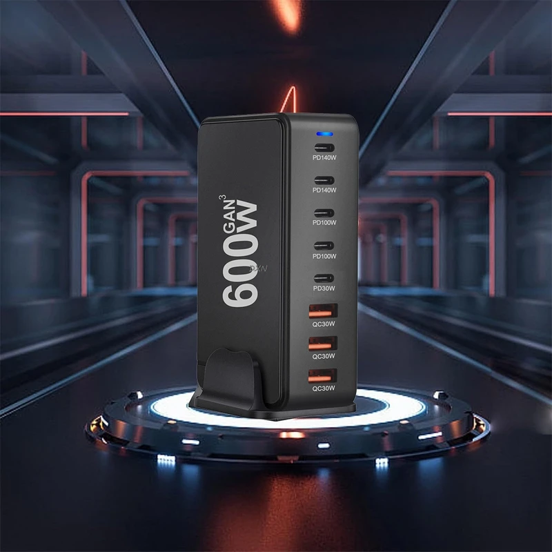High Power 600W 8-port PD3.1 Adapter Fast Charging Station GaN USB-C Charger