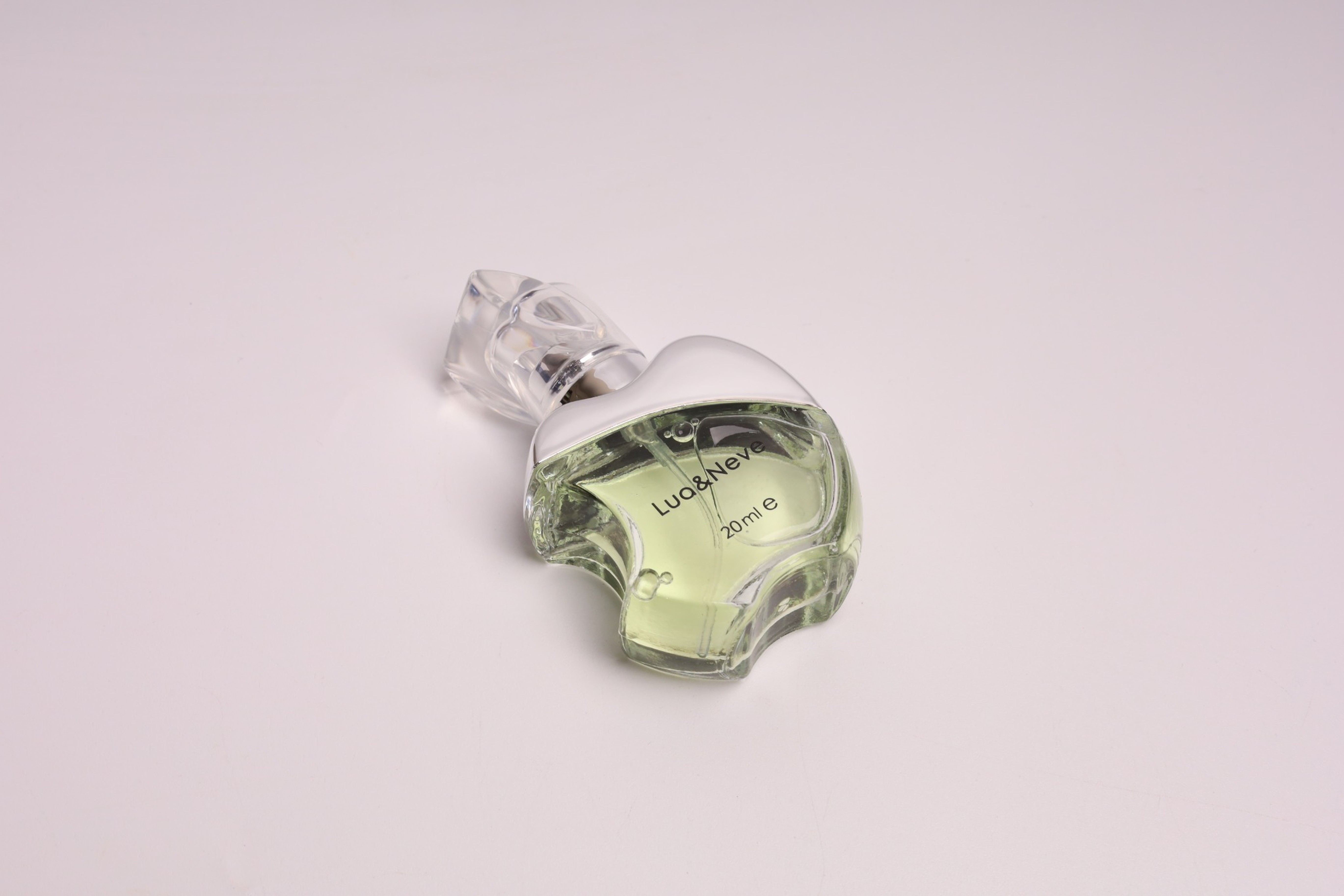 Perfume Lua&Neve em Forma de Maçã 20ml, Aroma Leve e Fresco, Design Único