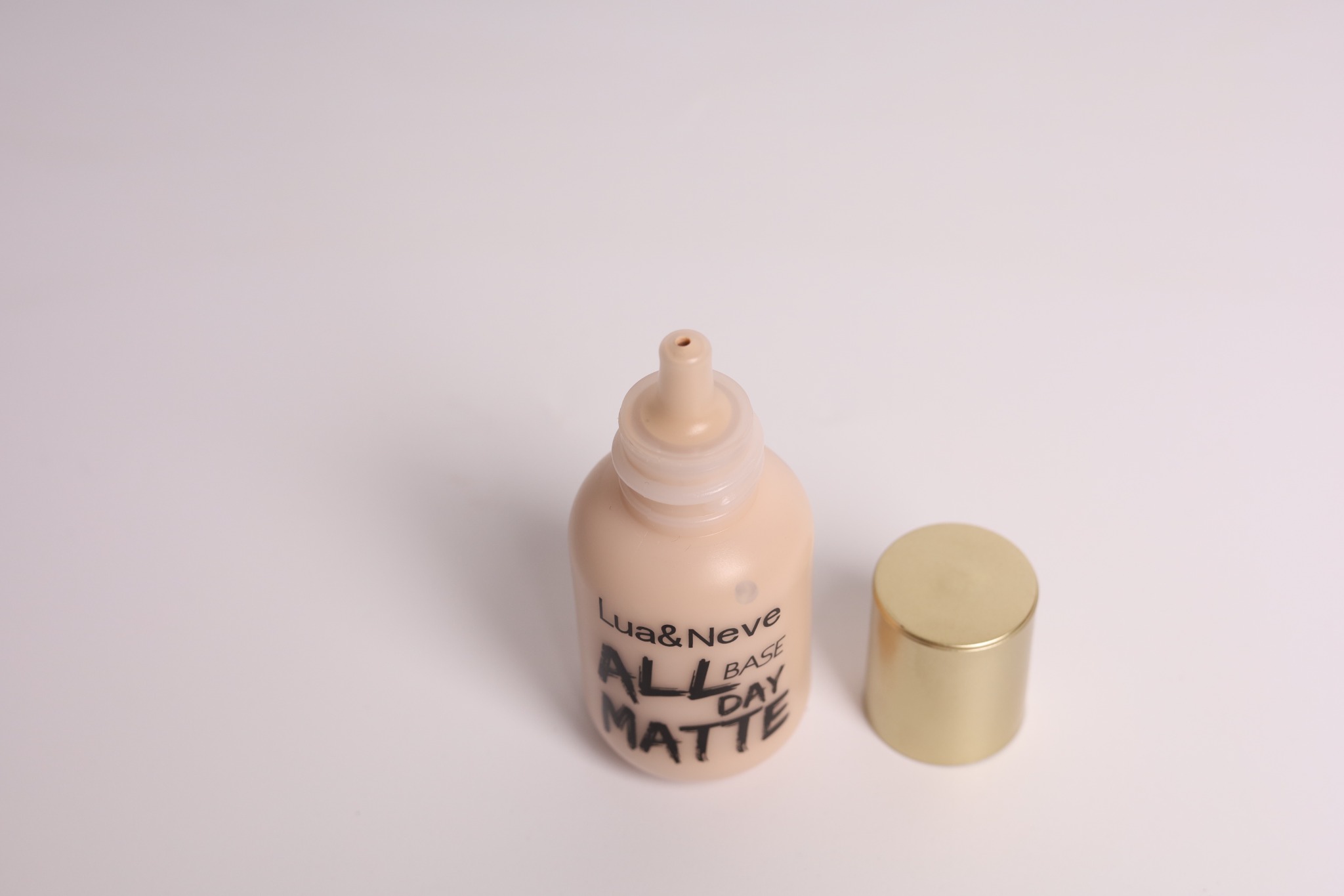 Base Líquida Lua&Neve All Day Matte | Várias Cores, Controle de Brilho e Durabilidade, Cria Pele Mate de Alto Nível