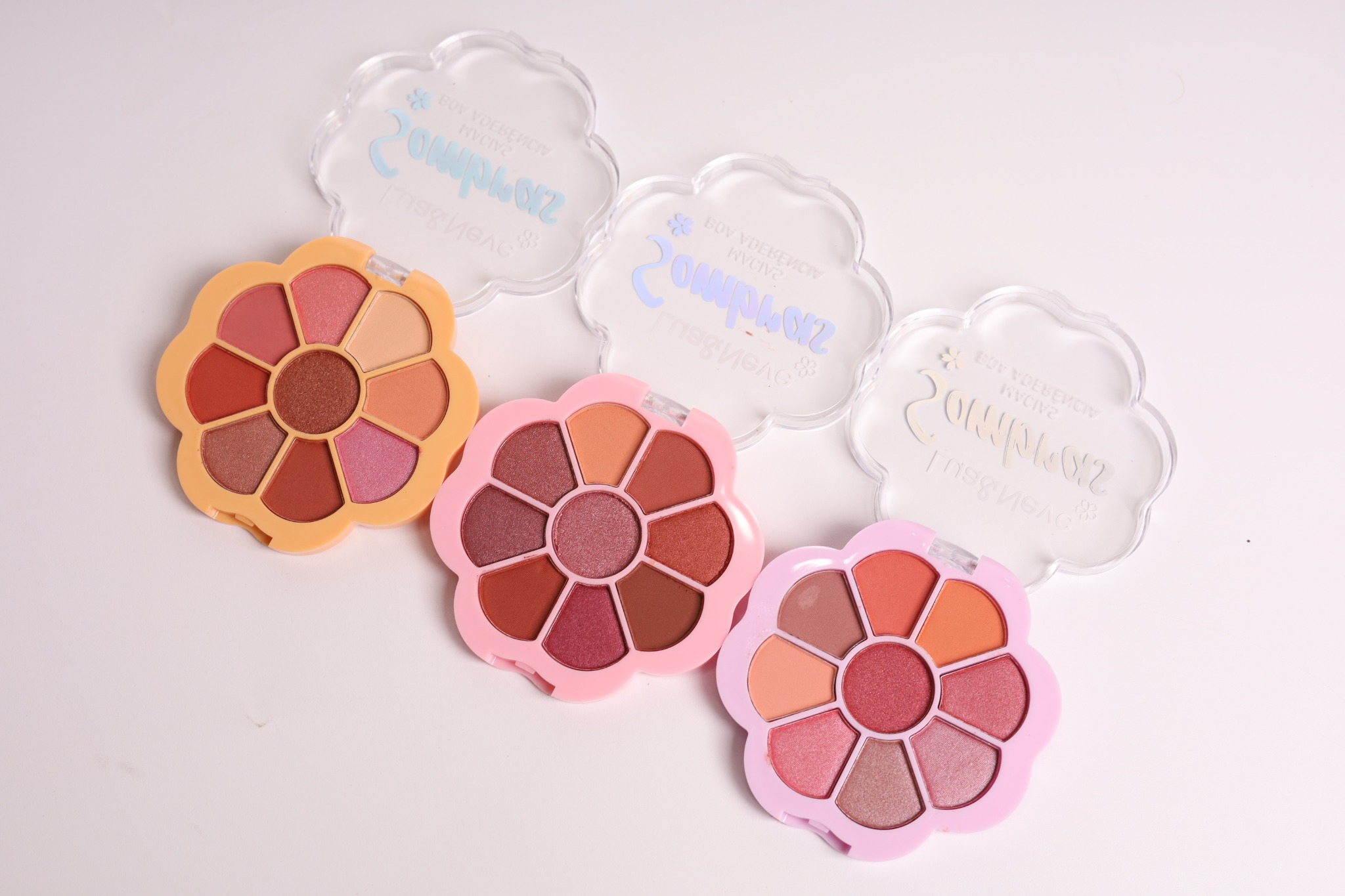 Paleta de Sombras Lua&Neve em Forma de Flor | Design Adorável de Pétalas, Cores Versáteis, Cria Maquiagem de Olhos com Atmosfera
