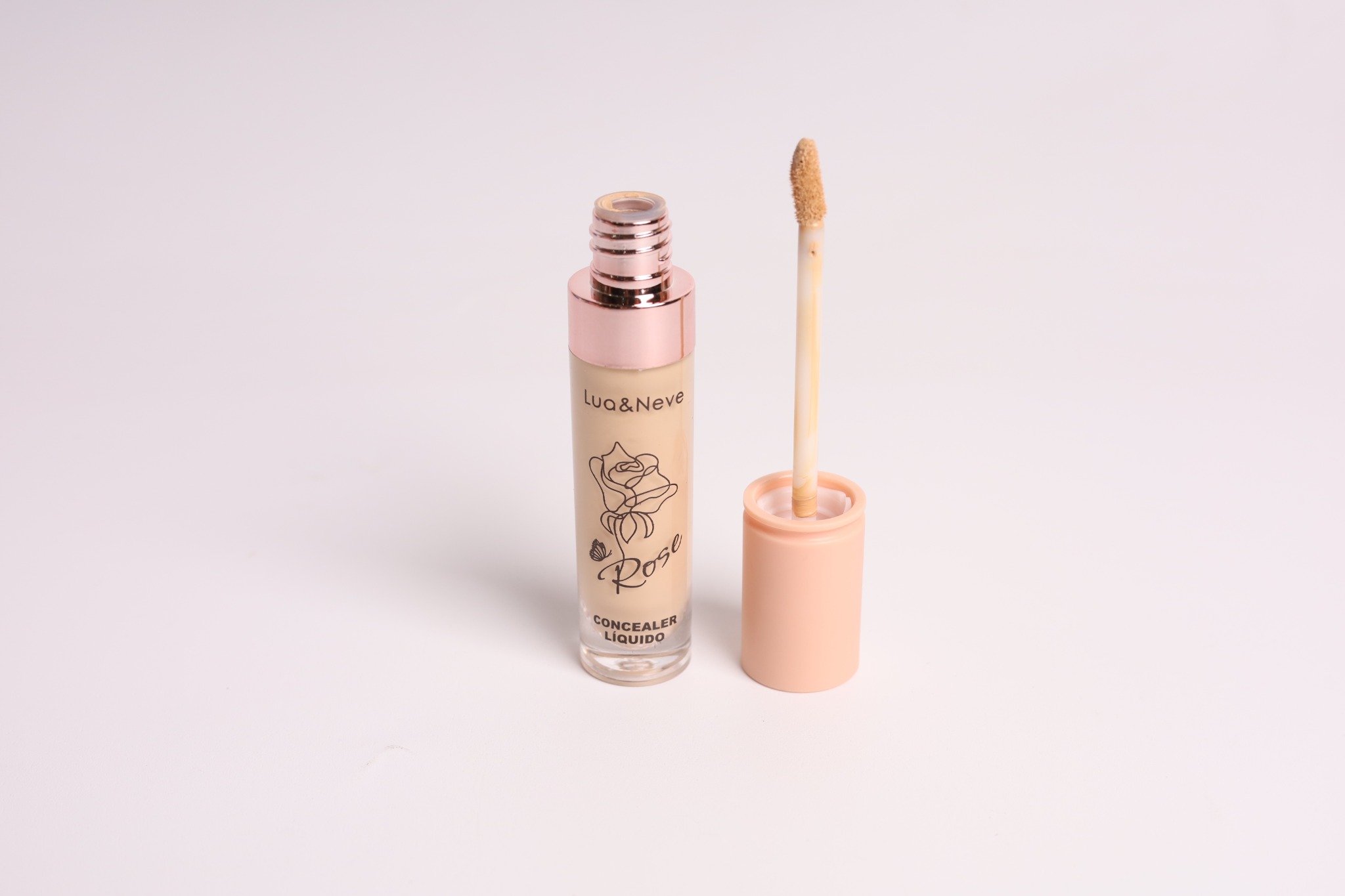 Corretivo Líquido Lua&Neve Rose | 6 Cores para Todos os Tipos de Pele, Fosco e Suave, Esconde Defeitos com Um Toque