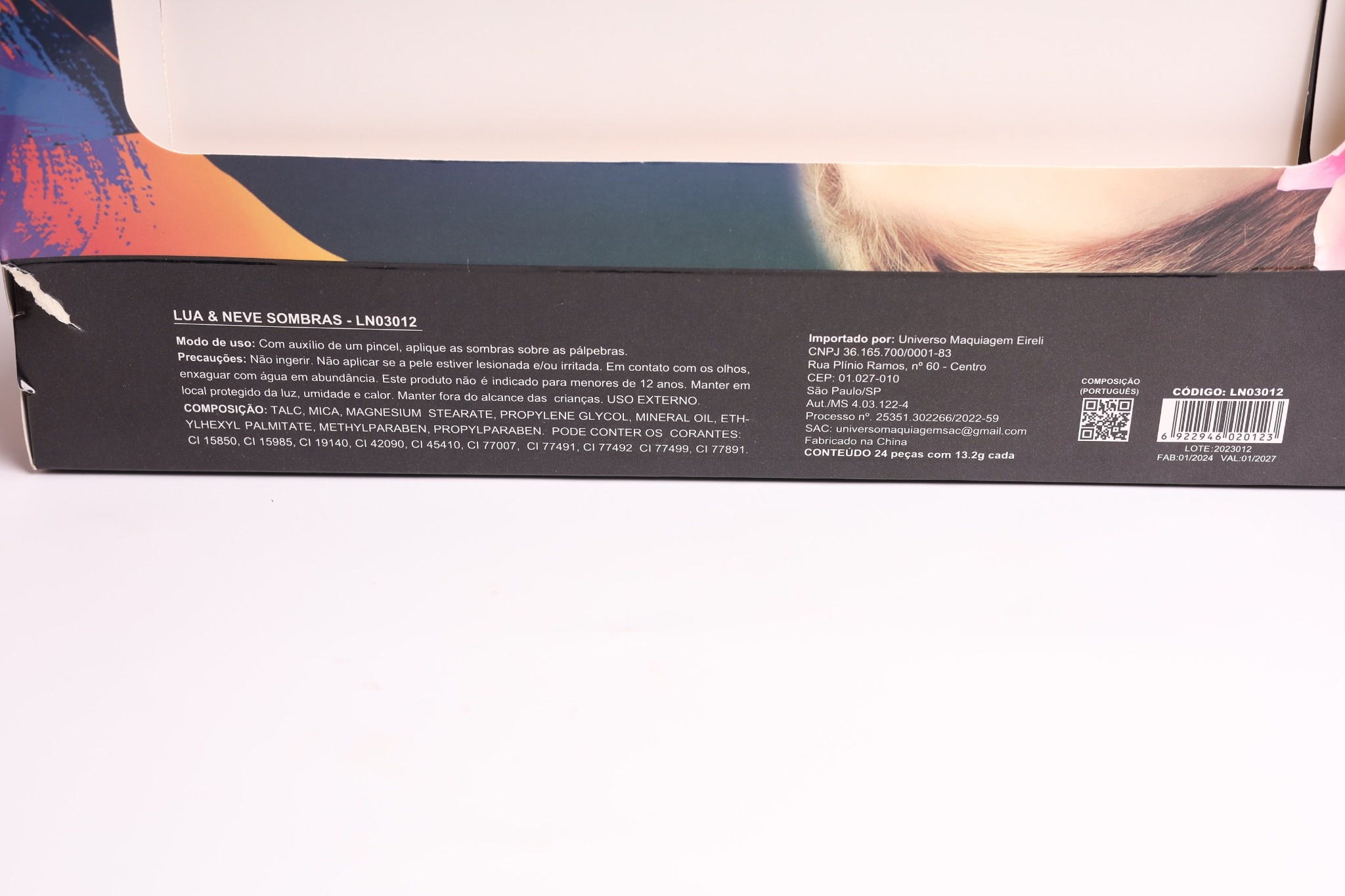 Paleta de Sombras Lua&Neve Arco - Íris | 12 Cores para Maquiagem Criativa, Pigmentação Intensa e Fina, Dia a Dia e Criação em Um