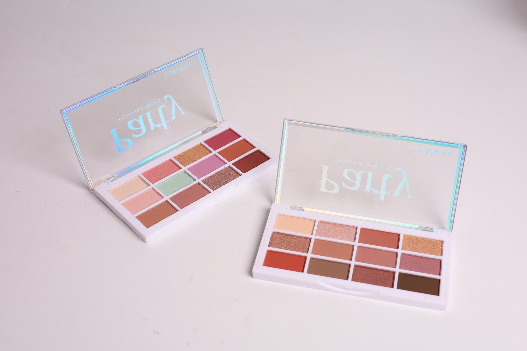 Lua&Neve Paleta de Sombras para Festa Dupla｜12 Cores×2, Tudo em Um para Dia e Festa, Mistura de Perolado e Mate, Troca de Estilo em Um Clique