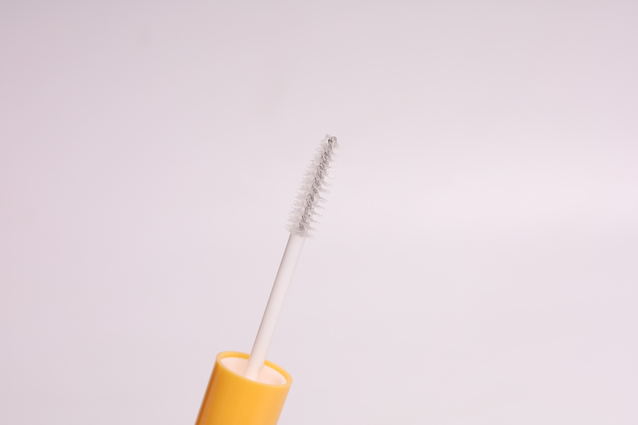 Lua&Neve Máscara de Cílios Transparente Série de Frutas｜6 Aromas de Frutas, Modelagem Leve, Cílios Longos Naturais, Imperdível para Estudantes