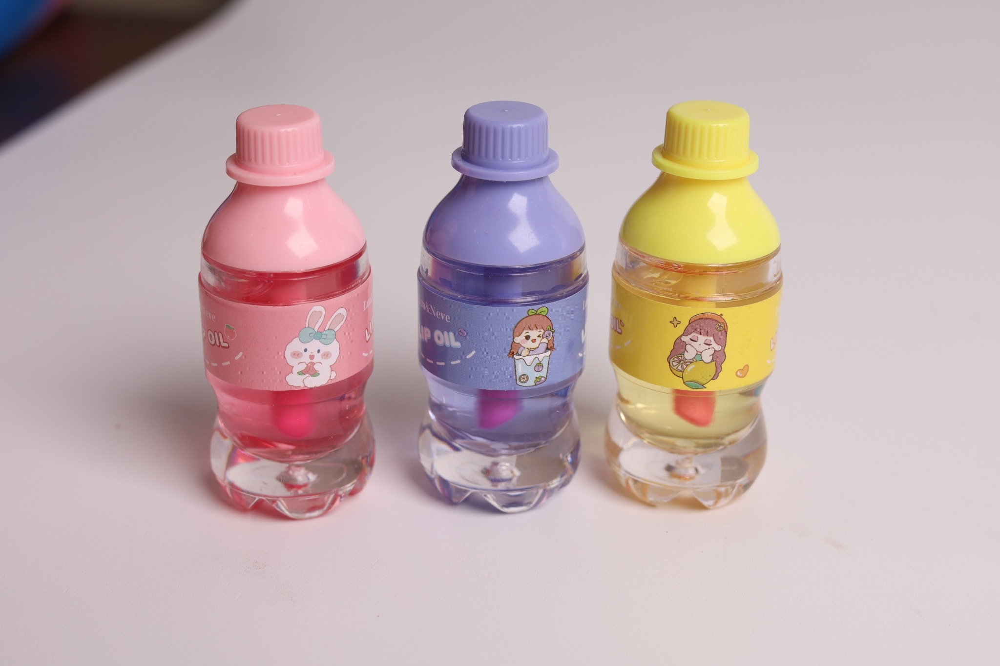 Lua&Neve Óleo Labial Mini Garrafa de Refrigerante｜Cute e Adorável, Hidratação e Reparação, 3 Aromas de Frutas, Cria Labios de Vidro