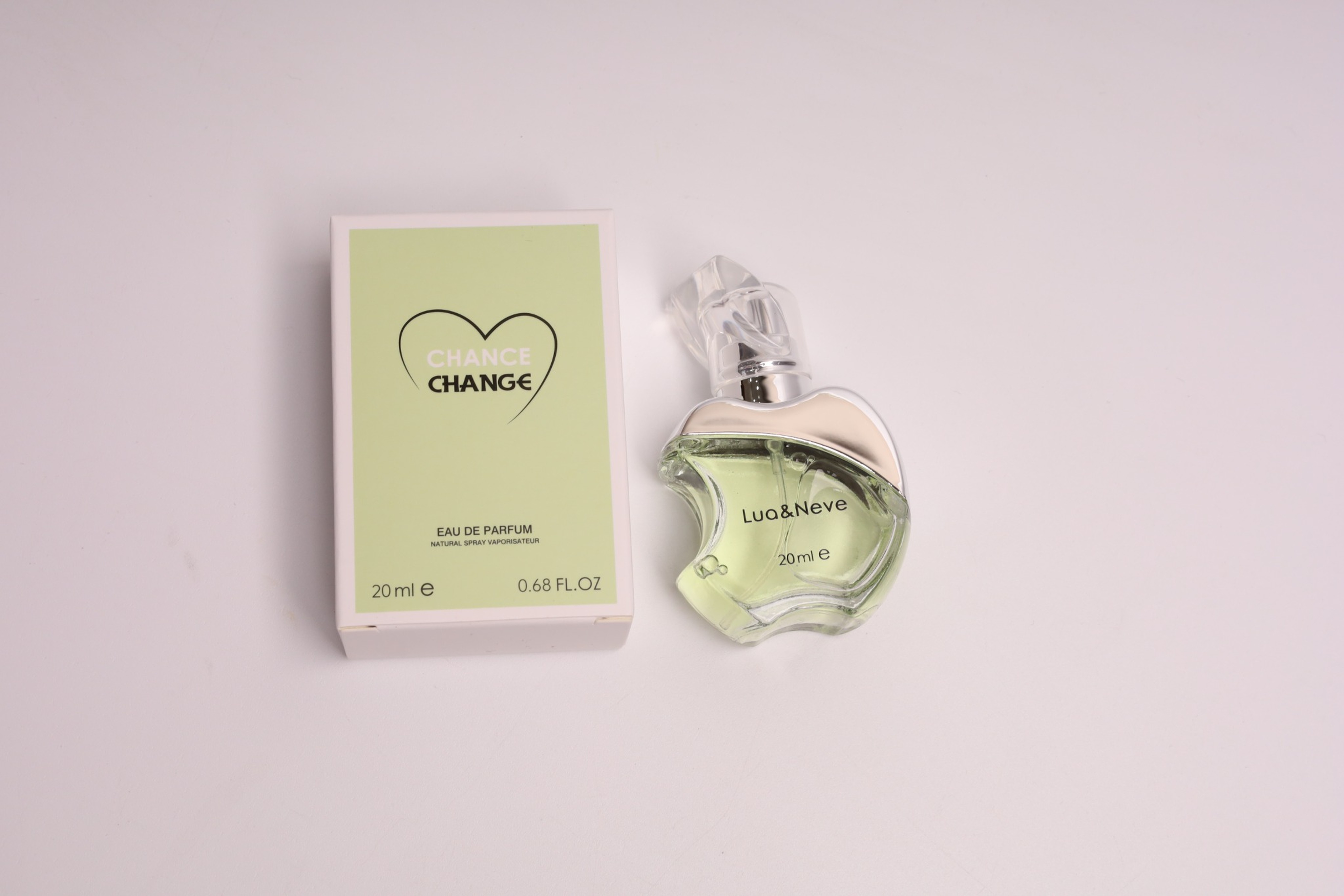 Perfume Lua&Neve em Forma de Maçã 20ml, Aroma Leve e Fresco, Design Único