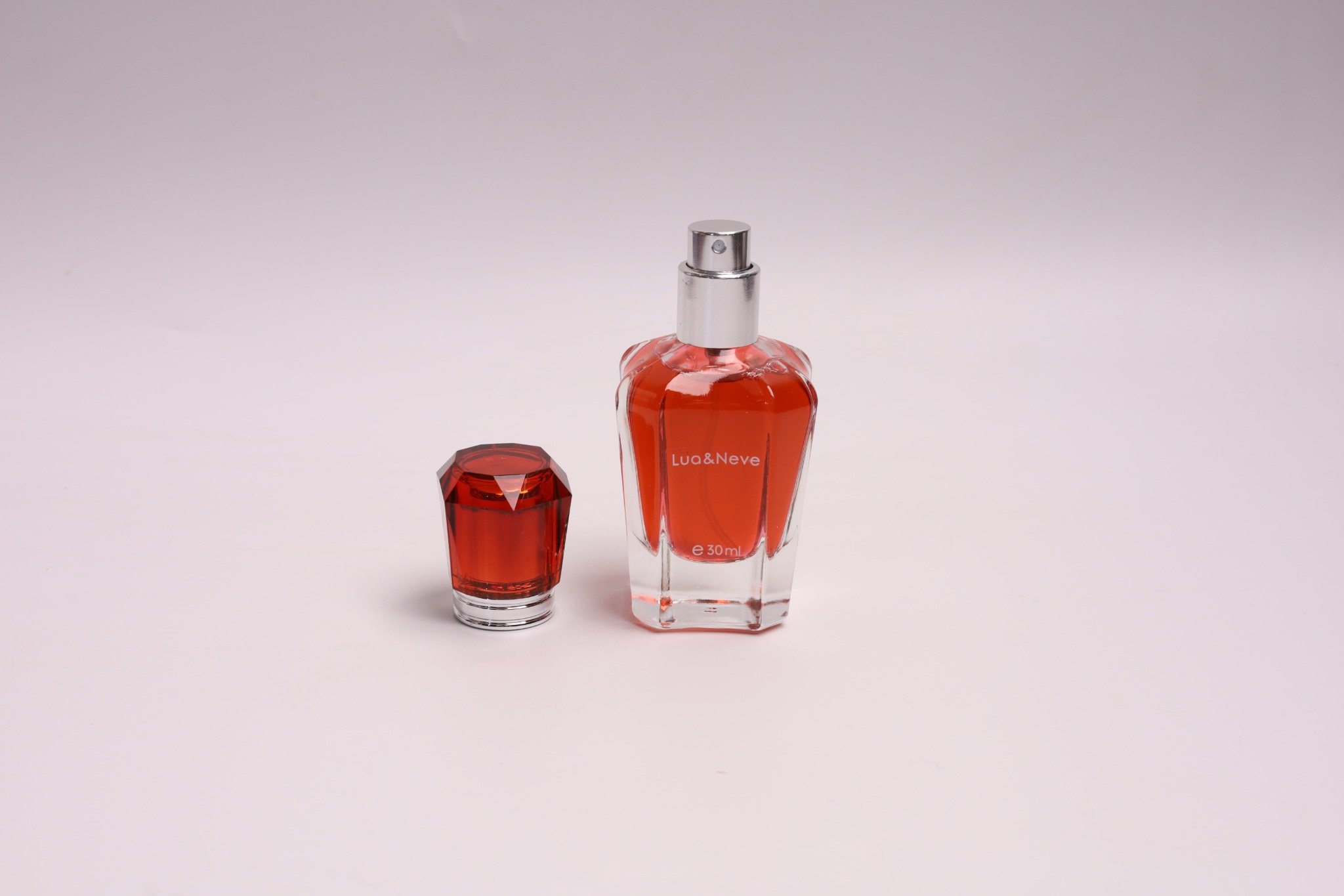 Perfume Lua&Neve Pedra Rubra Ardente 30ml | Fragrância Doce de Maçã, Acendendo a Atmosfera Romântica