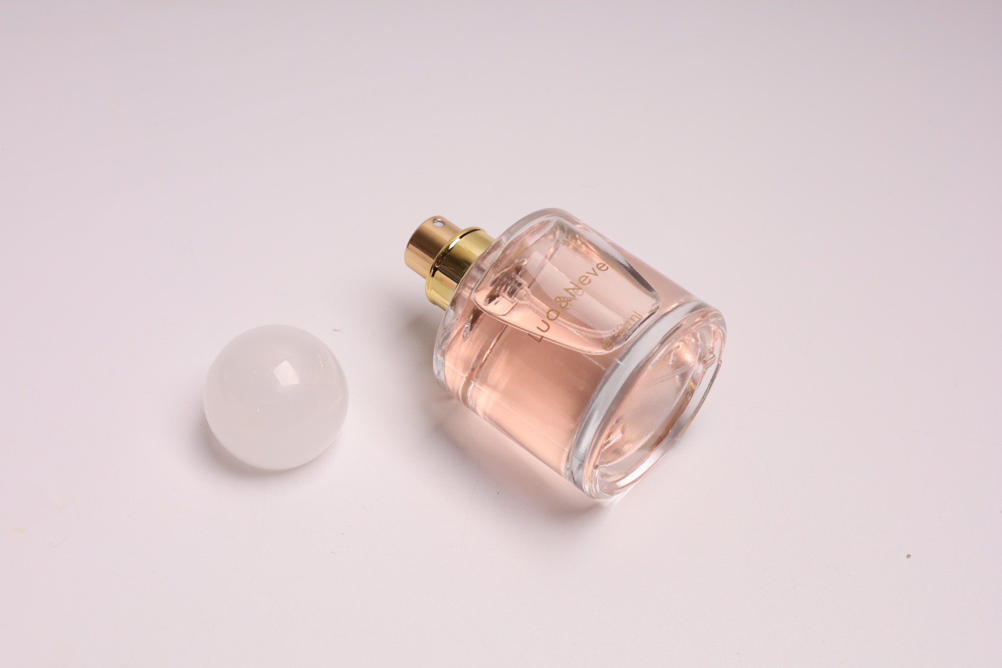 Perfume Lua&Neve Rose Golden 30ml, Tampa Esférica, Notas Florais Doces