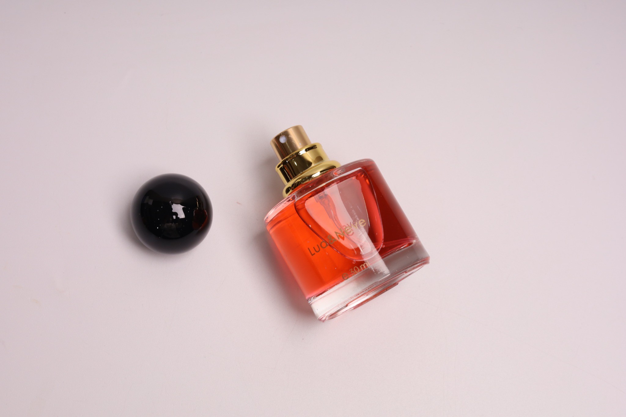 Perfume Lua&Neve Toxicant Poison 30ml, Notas Tóxicas e Seduentes