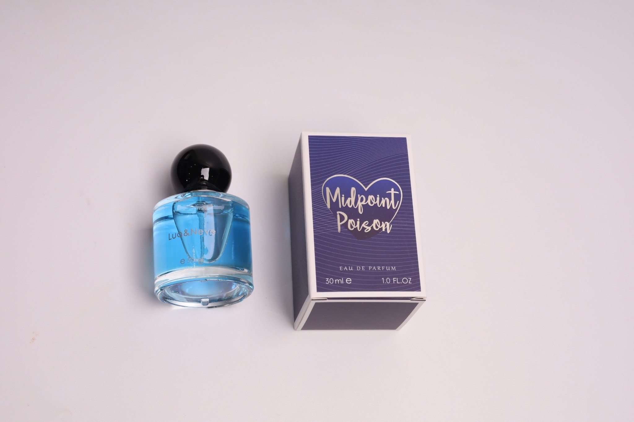 Perfume Lua&Neve Midpoint Poison 30ml, Notas Misteriosas e Frescas