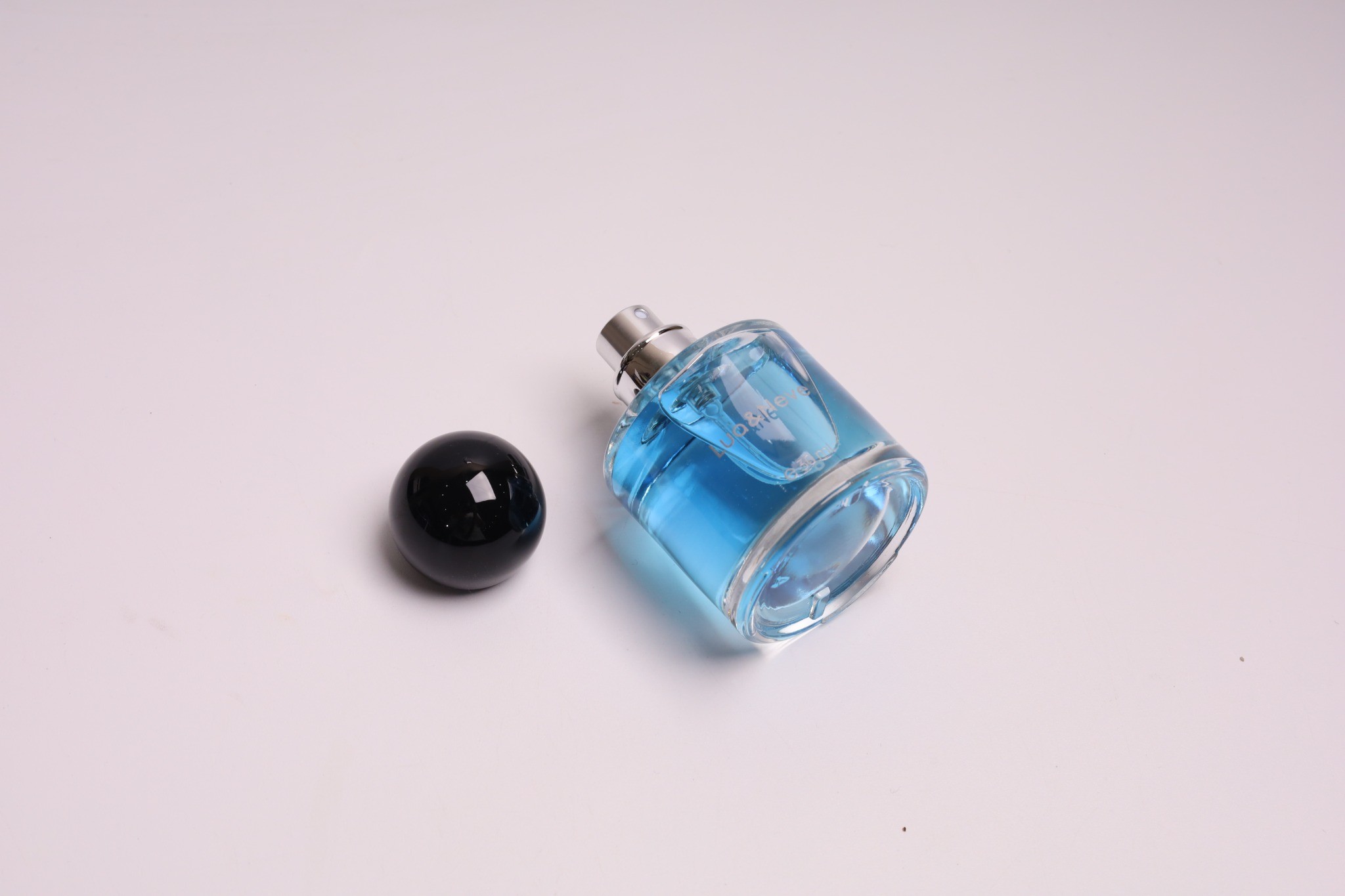 Perfume Lua&Neve Midpoint Poison 30ml, Notas Misteriosas e Frescas