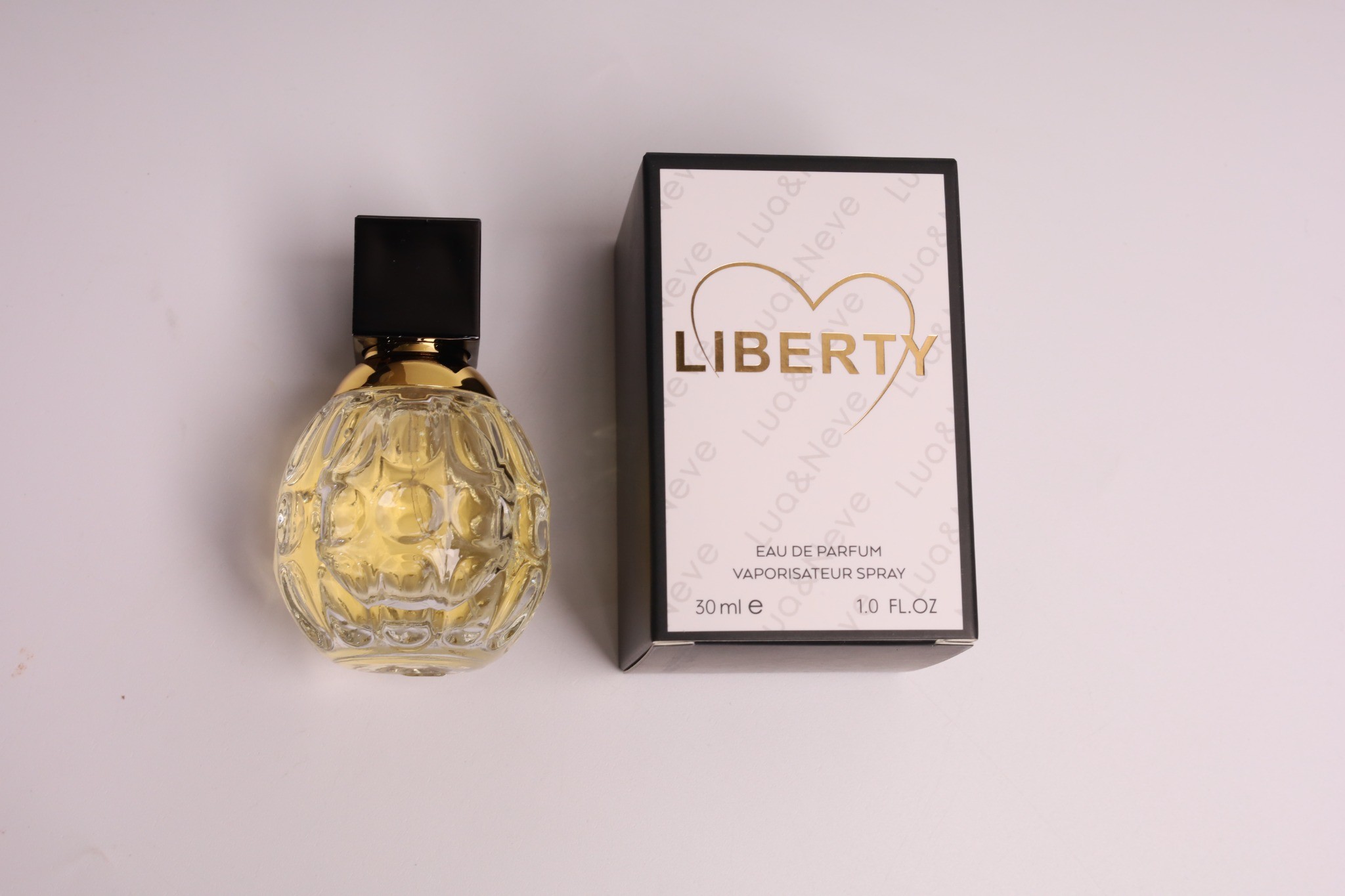 Perfume Lua&Neve Liberty 30ml, Fragrância Luxuosa, Revela Estilo