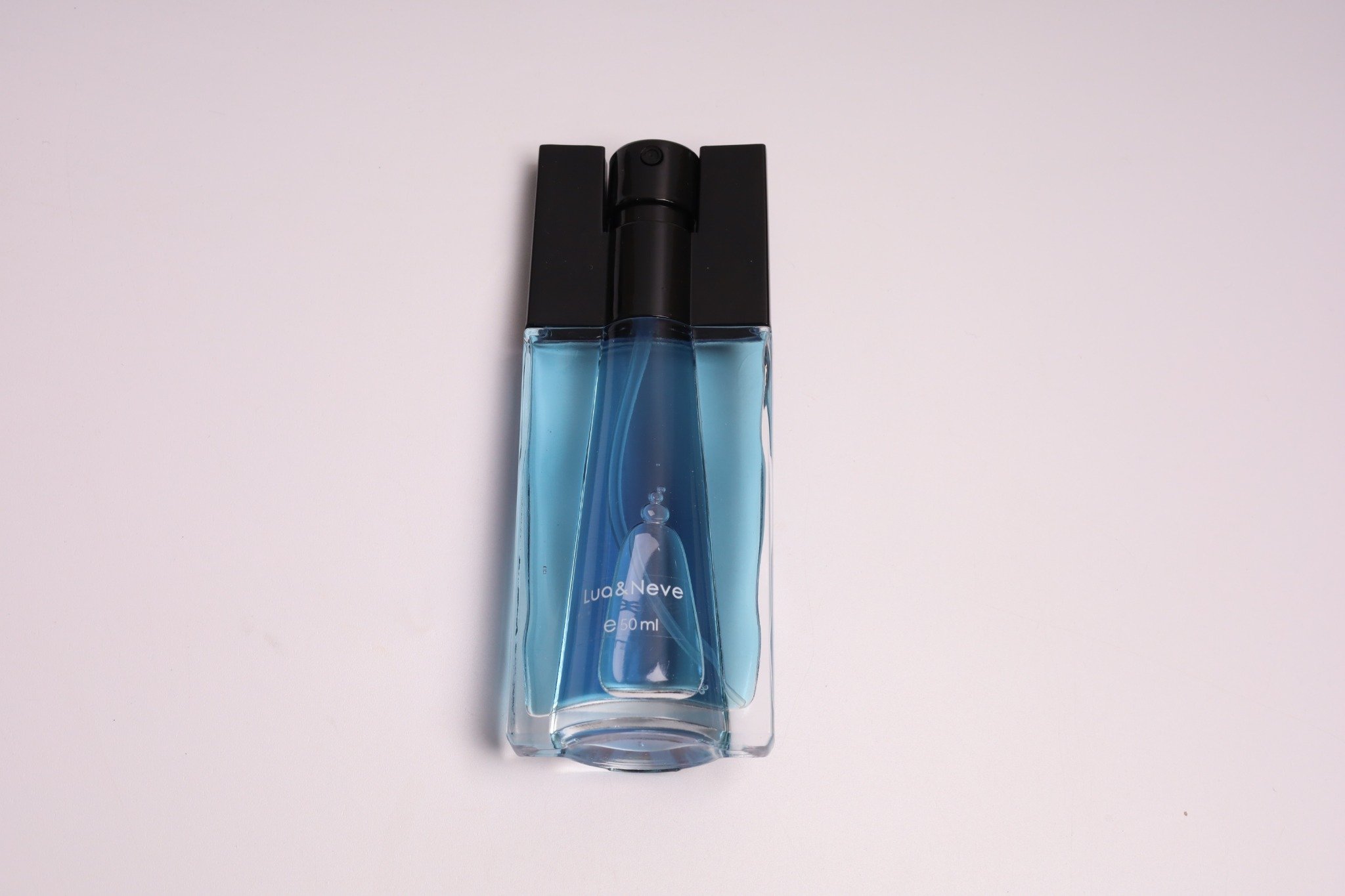 Perfume Lua&Neve Sanguine 50ml | Notas Frescas Oceânicas, Encontre Elegância Masculina