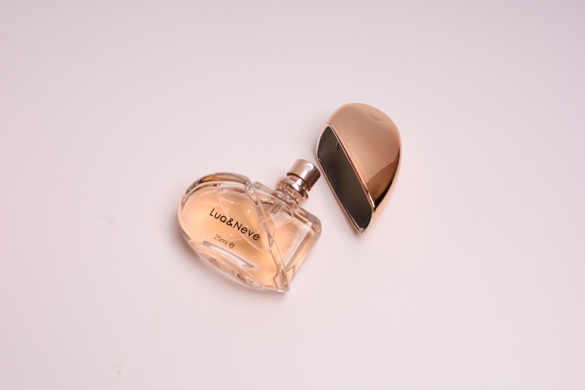 Perfume Lua&Neve Coração Pink Gold 25ml | Edição Romântica Limitada, Encontre o Aroma Tierno