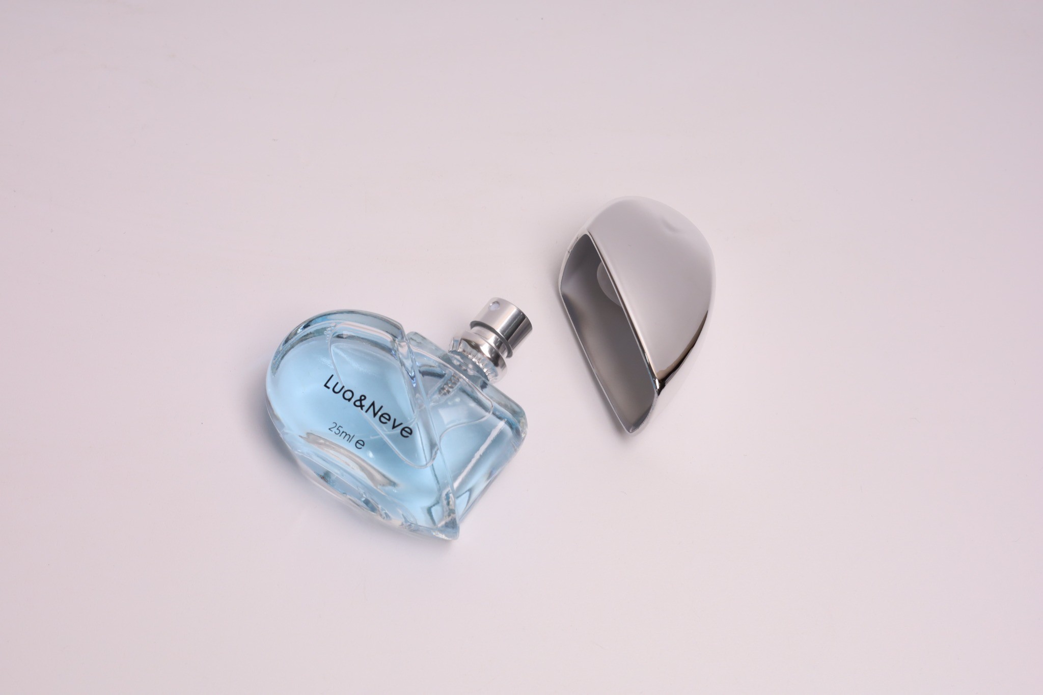 Perfume Lua&Neve Coração Tom Azul 25ml | Fragrância Fresca do Oceano, Encontre a Atmosfera Livre
