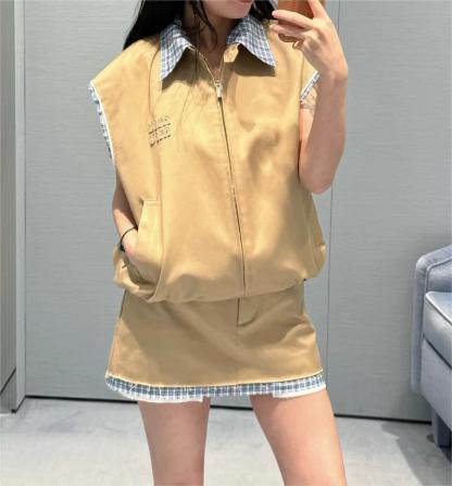 MIU25SS Plaid Patchwork Embroidered Letter Half Skirt