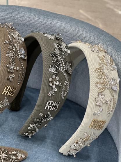 Miu Beaded and Beaded Hair Accessories