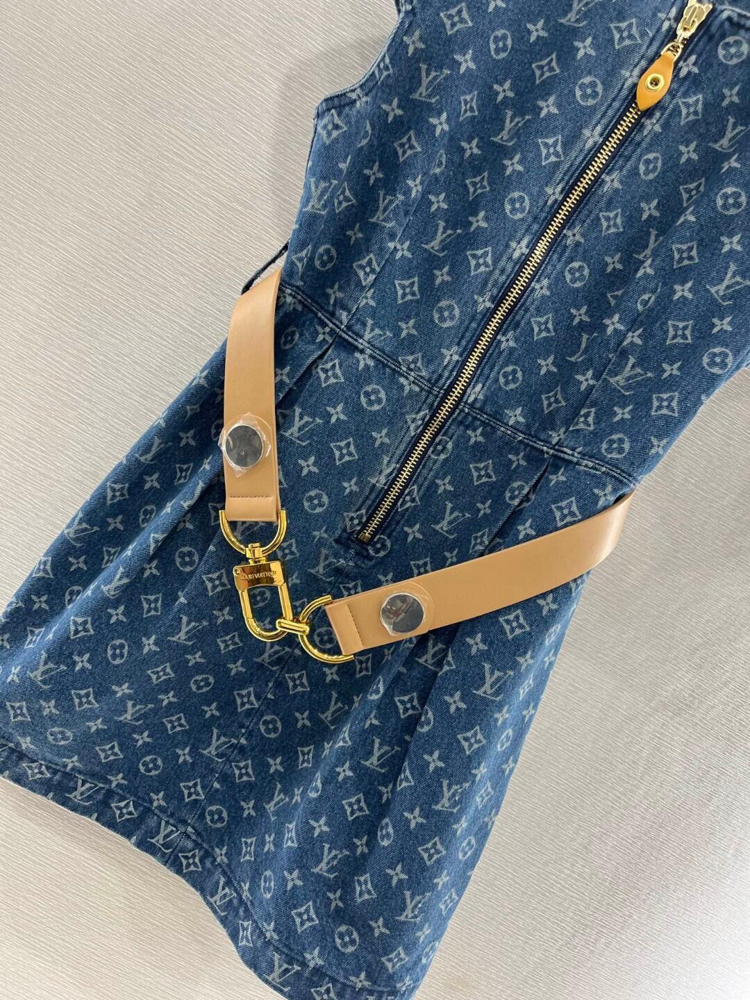 1V Jacquard Denim Dress