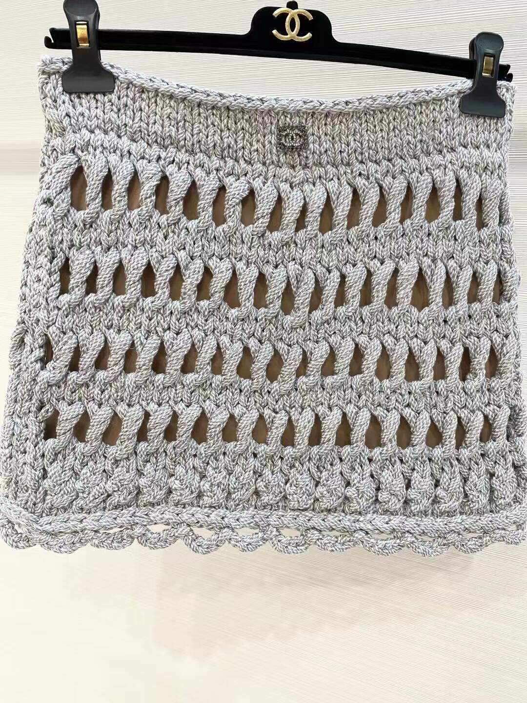 CHNEL Cutout Galaxy Gray Knit Half Skirt
