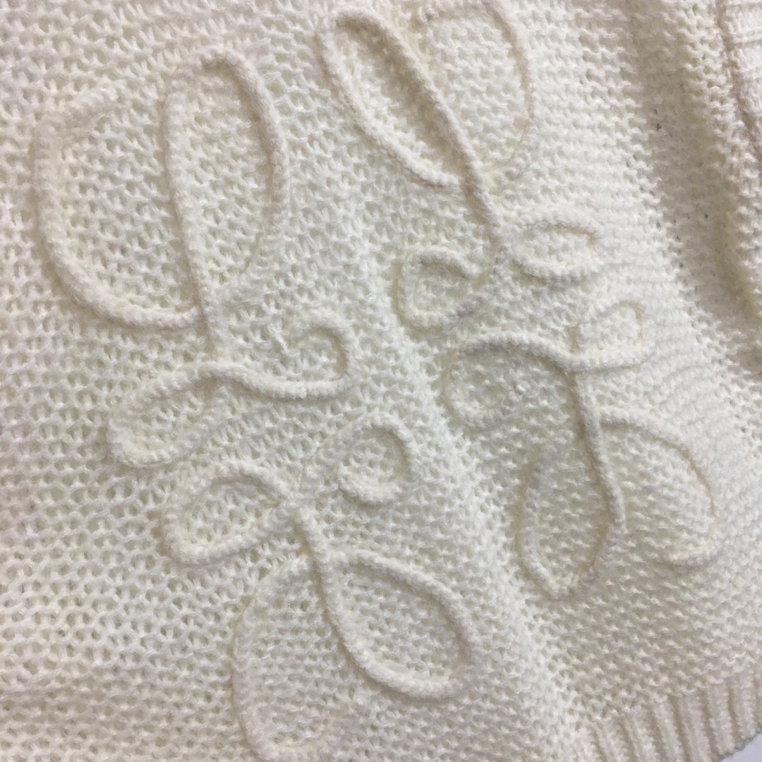 LOUIS VUIT jacquard cut-out knit sweater