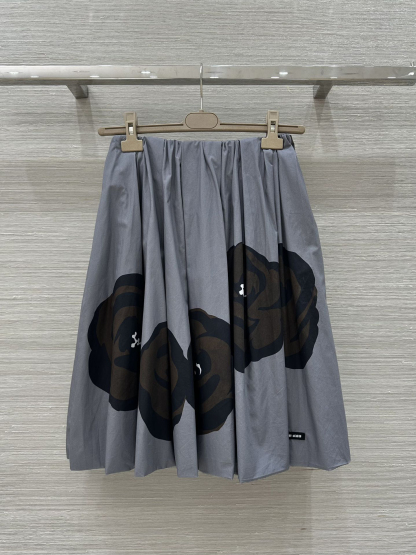 MIU25SS Printed Design Pod Half Skirt