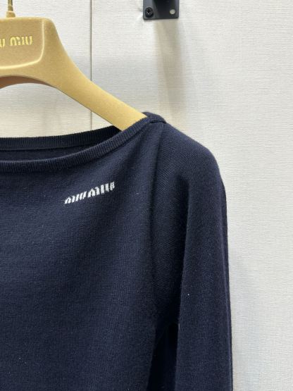 MIU25SS Cashmere One Shoulder Long Sleeve Top