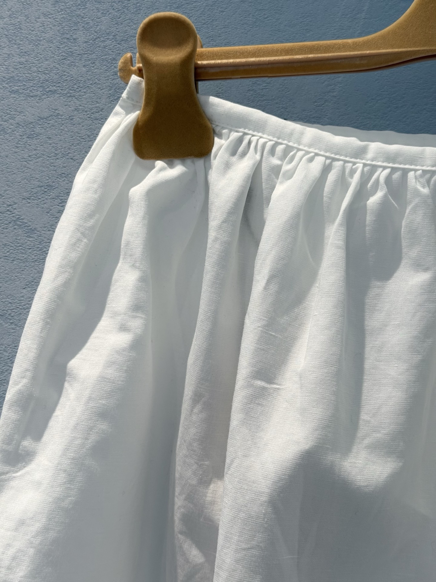 MIU25SS pleated lace bustier skirt