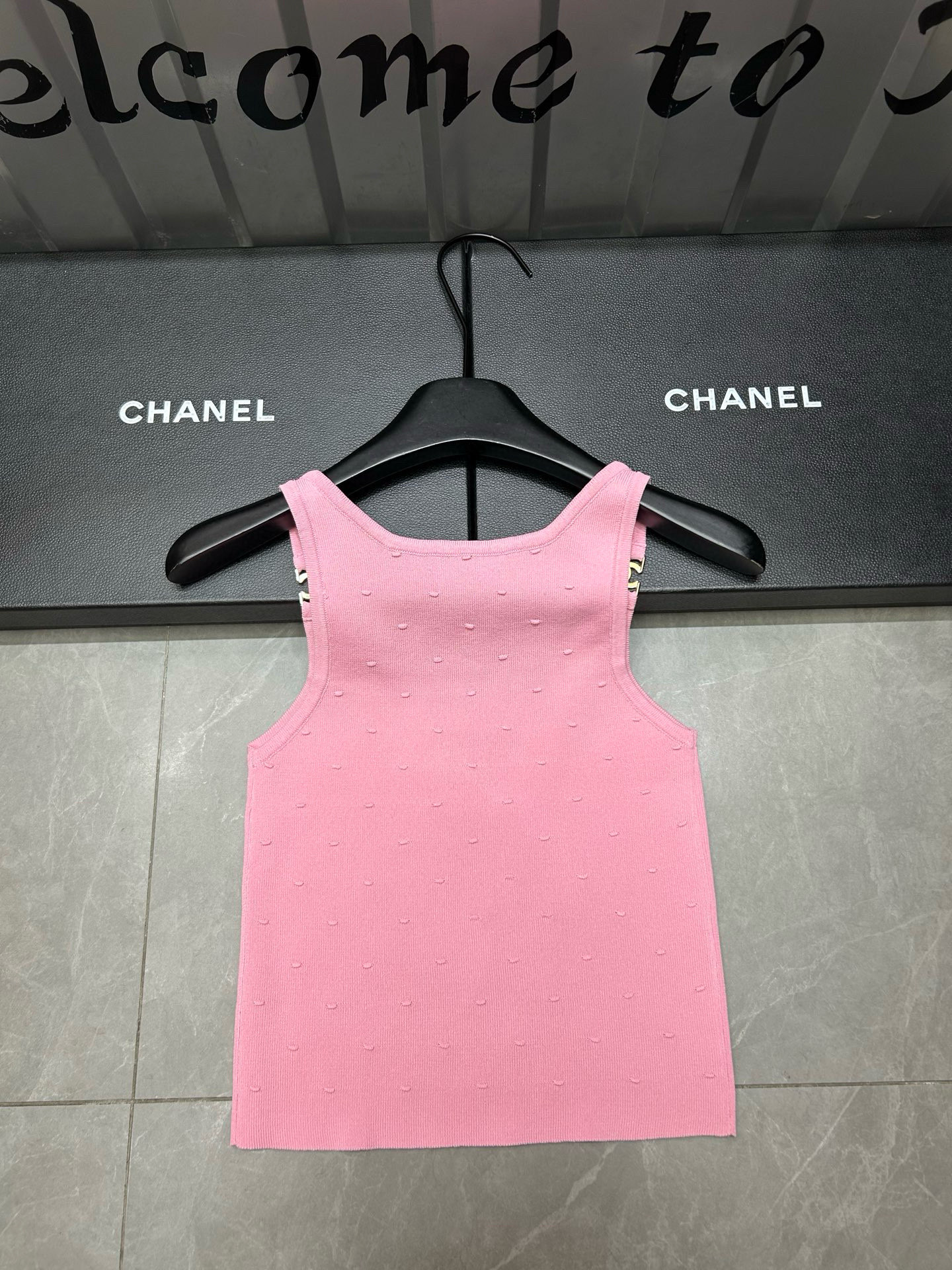 CHNEL Embroidered Badge Pellet Knit Vest