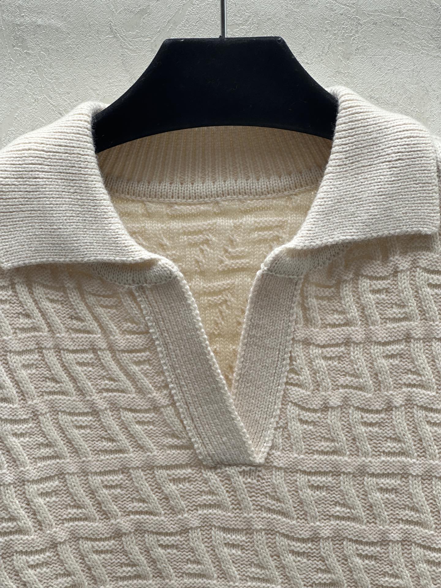 Fend Fall/Winter New Knit Lapel Short Sleeve