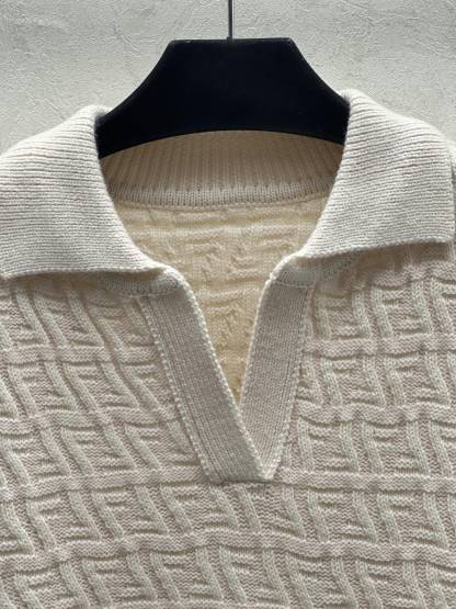 Fend Fall/Winter New Knit Lapel Short Sleeve