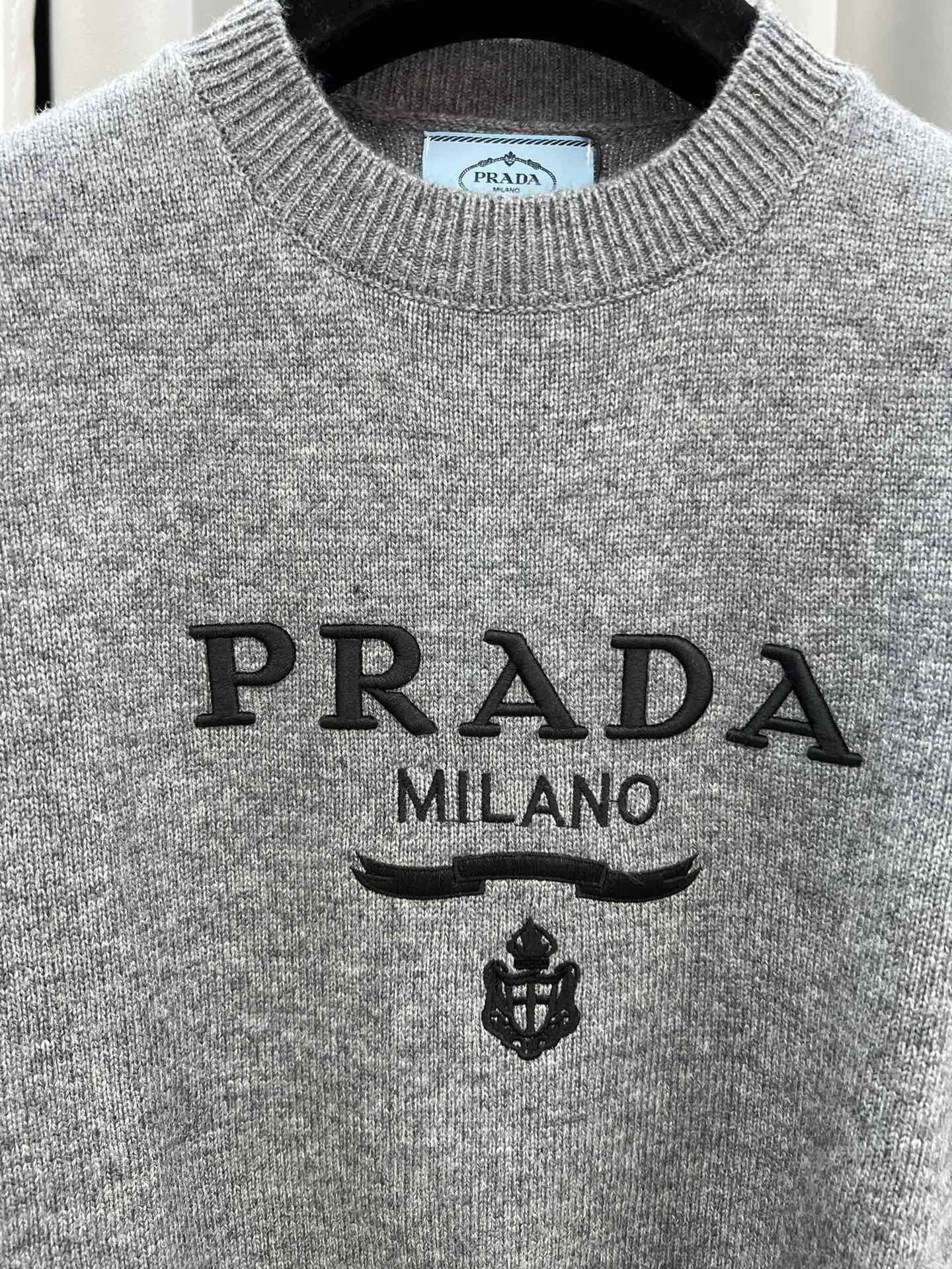 Prad Cashmere Letter Knit Short Sleeve