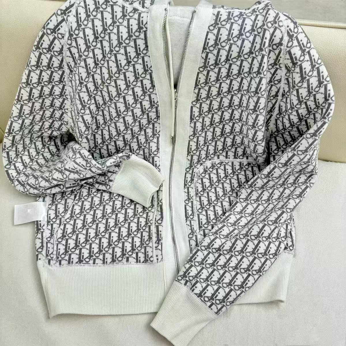 DOR Wool Hoodie Jacket