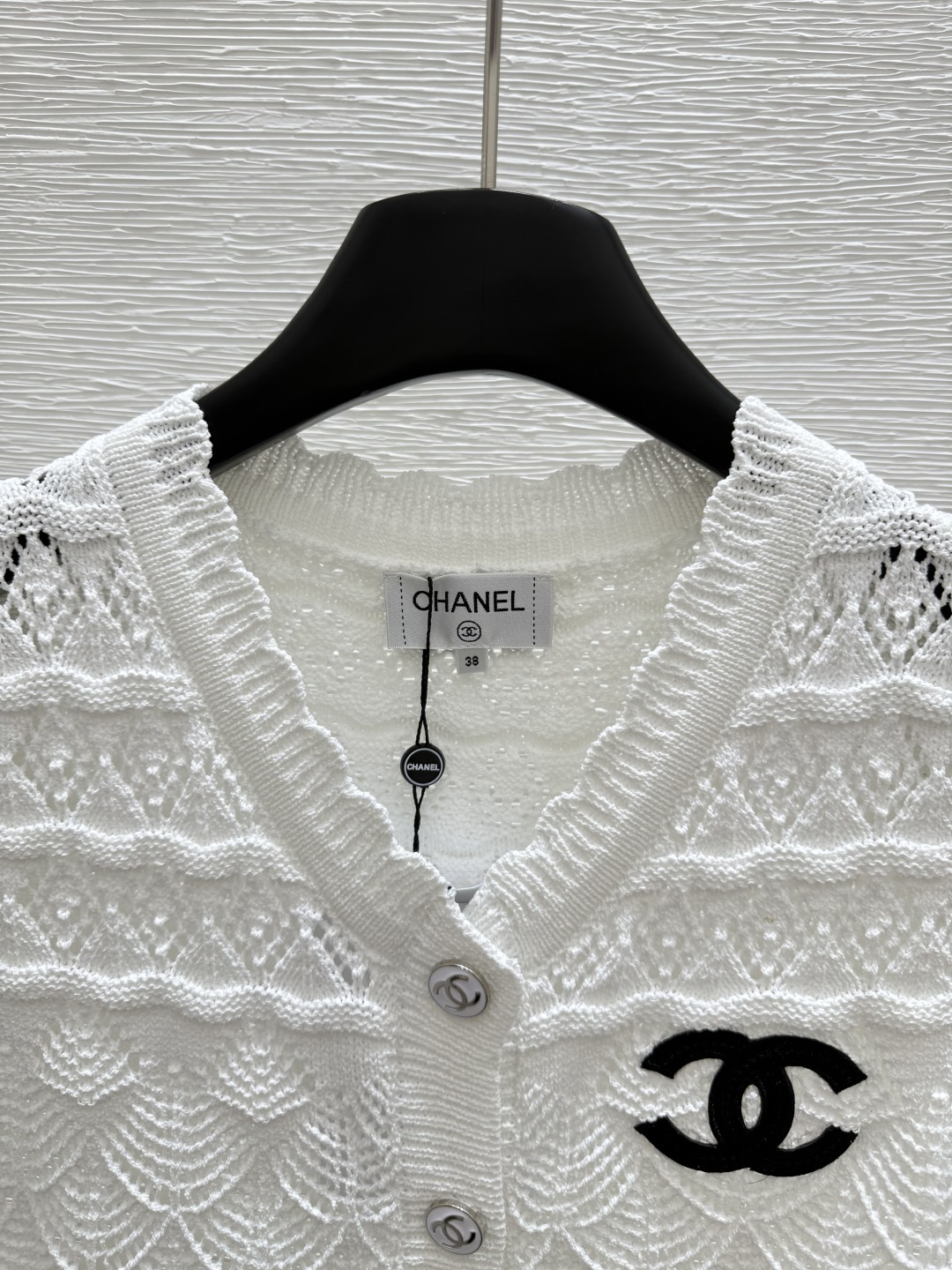 CHANE25SS V-neck crochet knit waistcoat