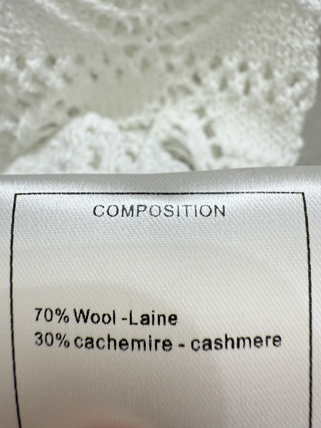 CHANE25SS V-neck crochet knit waistcoat